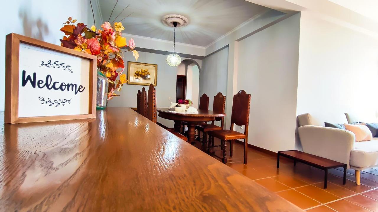 Casa Gina, With Views To Funchal Bay Villa Bagian luar foto