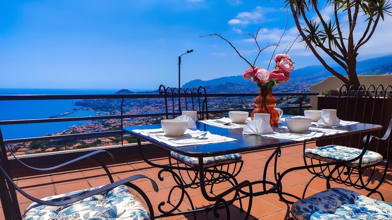 Casa Gina, With Views To Funchal Bay Villa Bagian luar foto